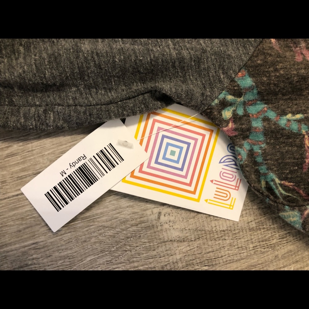 LuLaRoe Randy Tee - Picture 4 of 4